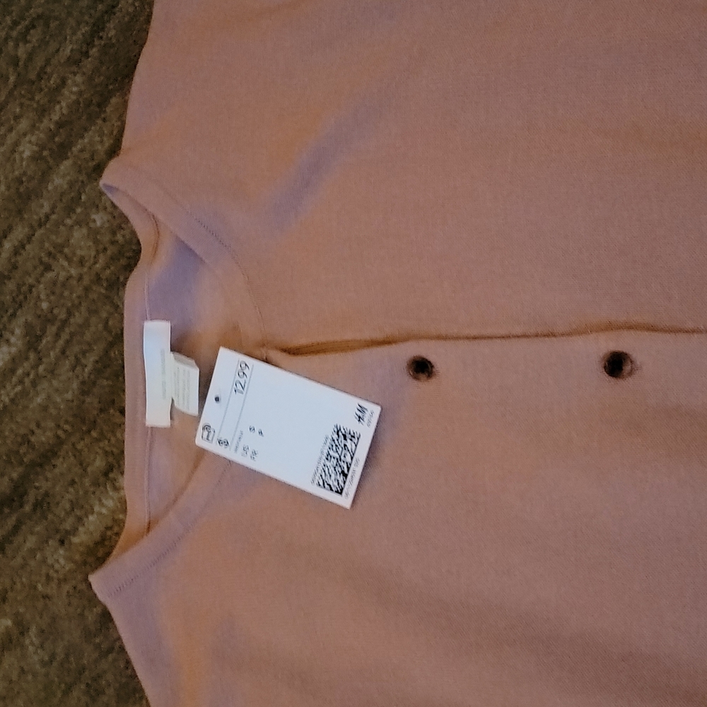 Cardigan - Picture 4 of 4